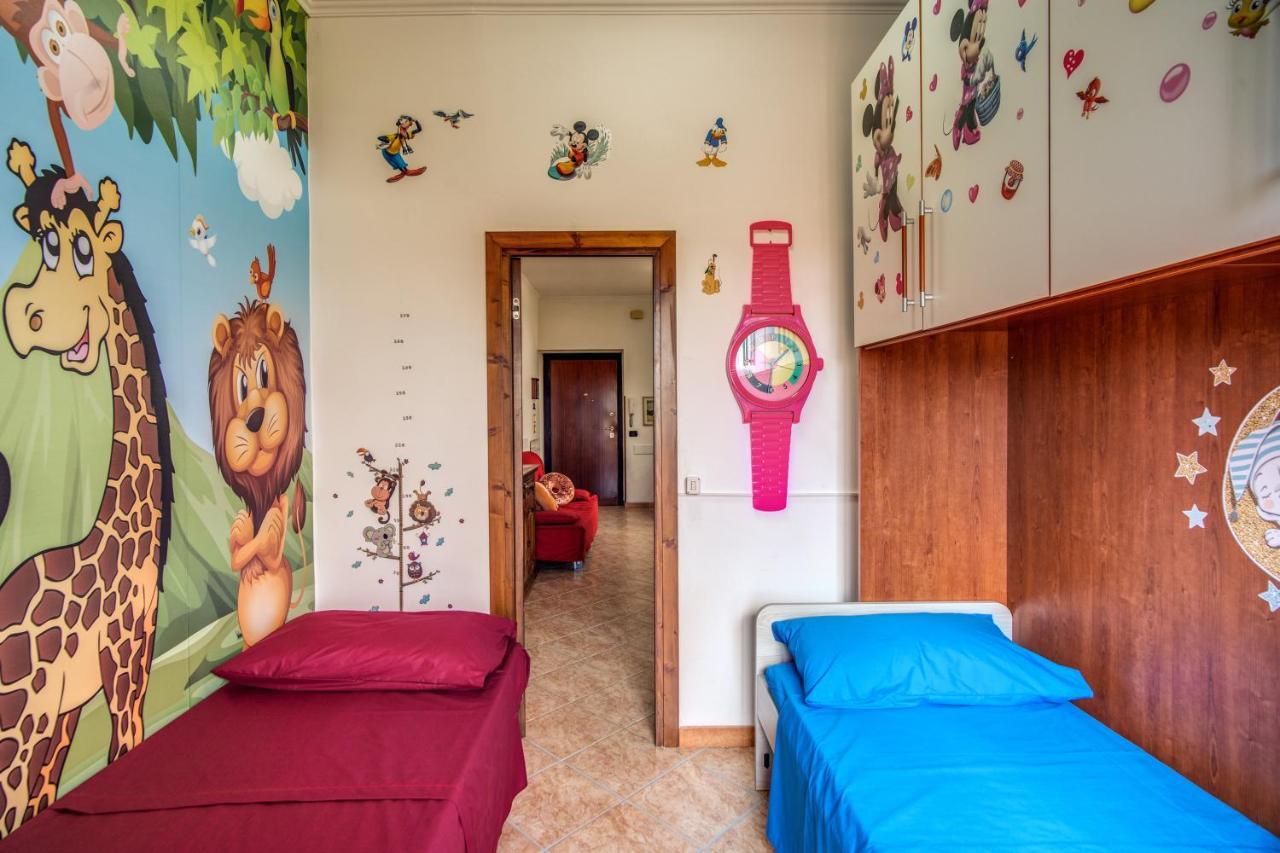Sweet Home Lullaby - Free Parking Passoscuro Buitenkant foto